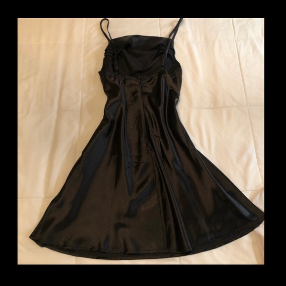 SHEIN | Dress | Small US 4 🖤 - Picture 5 of 5